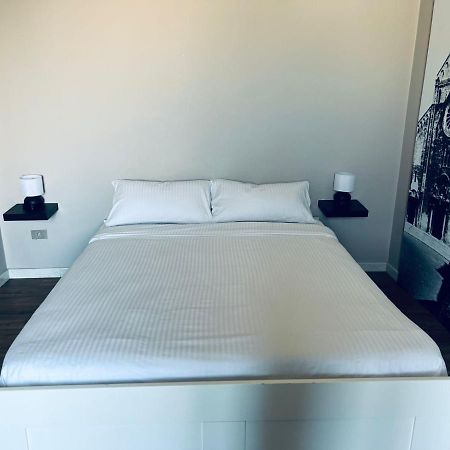 Central Station Apartment Bari Luaran gambar