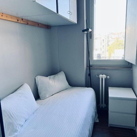 Central Station Apartment Bari Luaran gambar